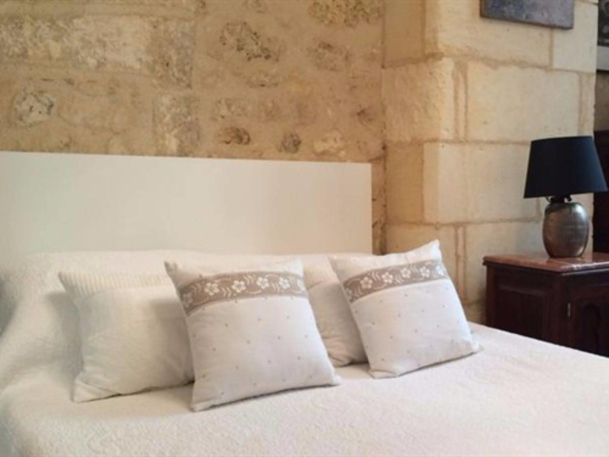 La Maison Colline Hotel Saint-Émilion Екстериор снимка